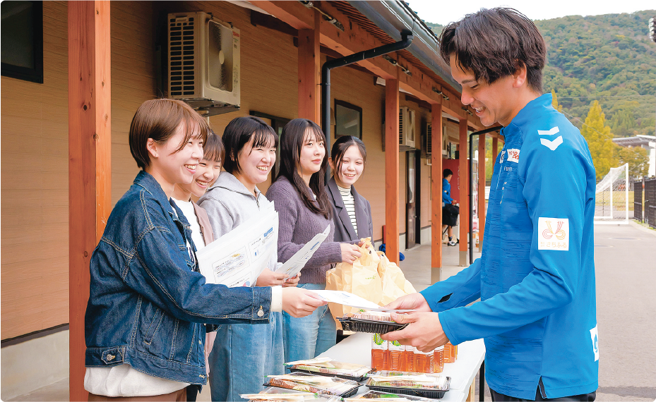 地元スポーツチームに提供