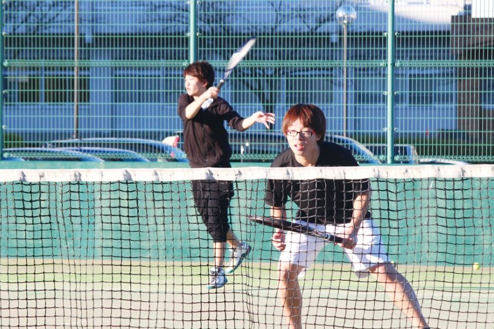 テニスコート写真